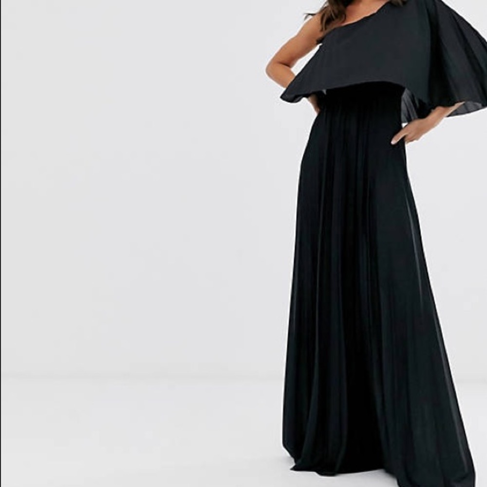 NWOT Asos Formal Pleated Gown Black